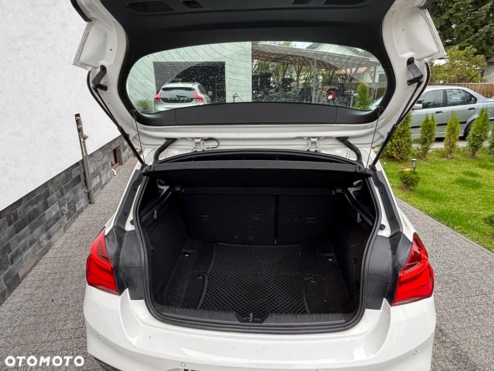BMW Seria 1 120d Sport-Aut M Sport - 36