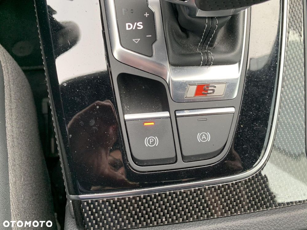 Audi SQ5 Sportback - 18