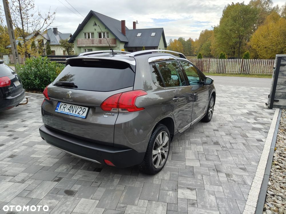 Peugeot 2008 1.6 e-HDi Allure S&S - 8