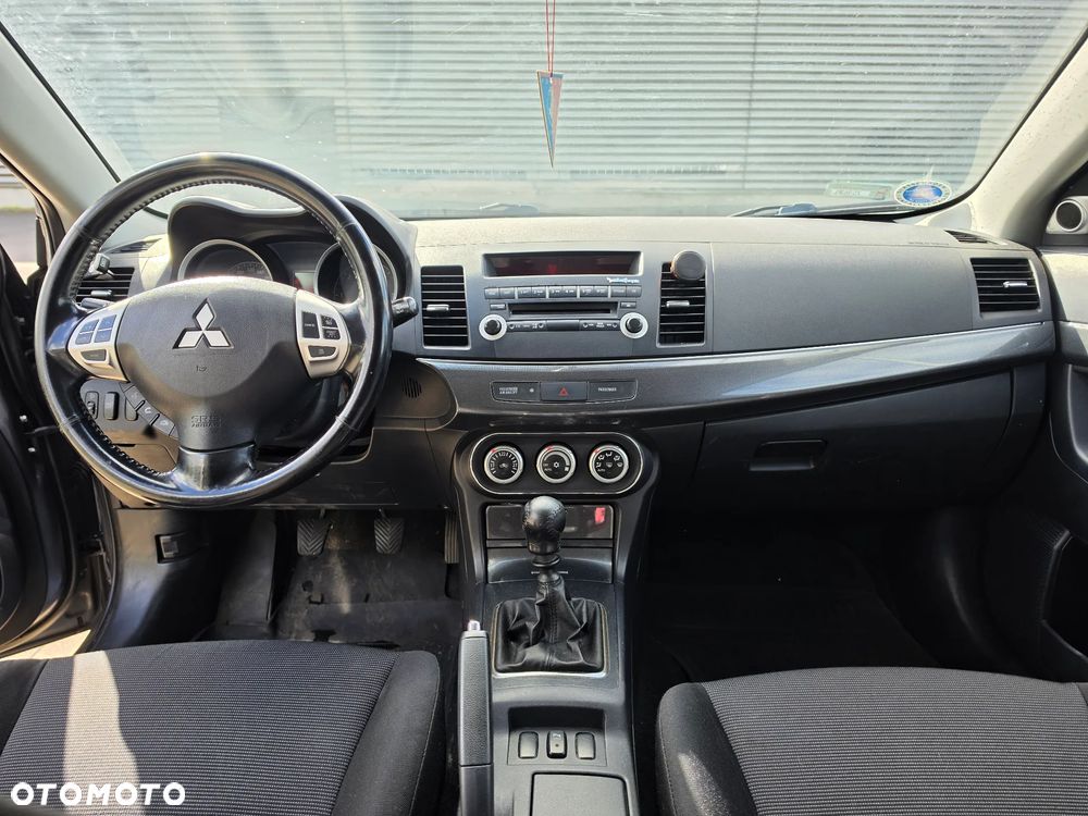 Mitsubishi Lancer 2.0 DID Intense - 9