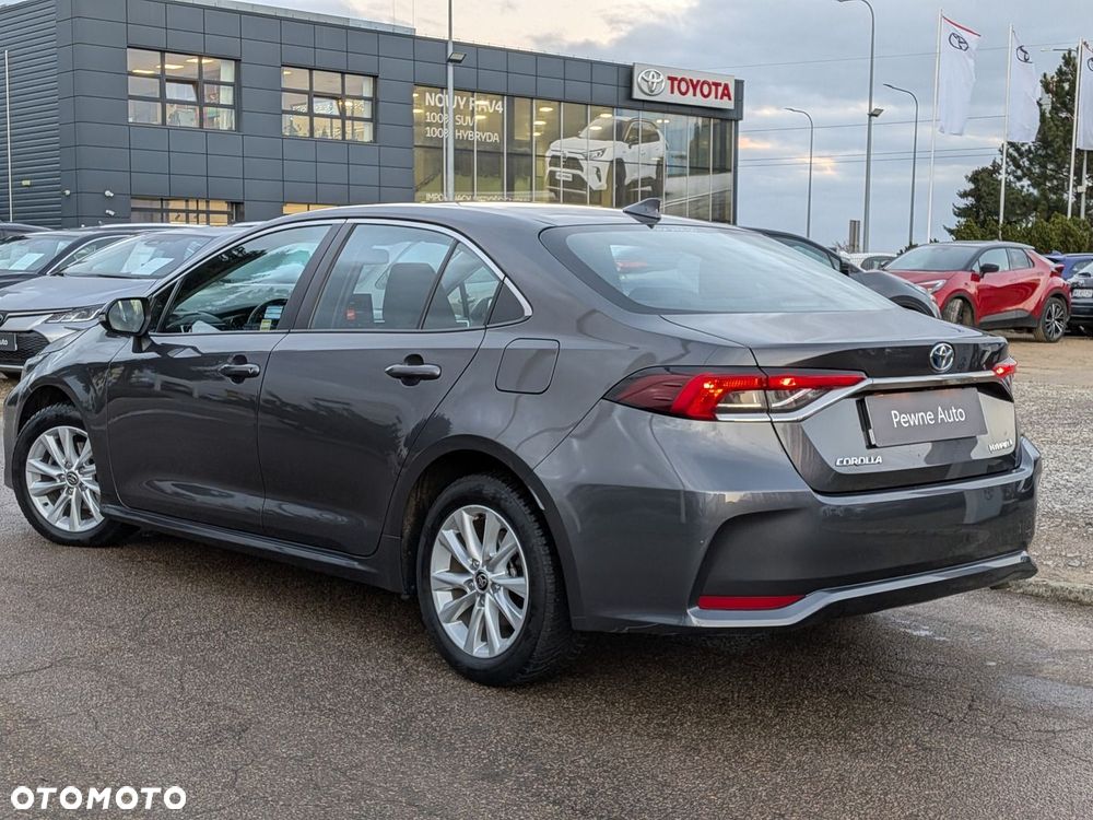 Toyota Corolla 1.8 Hybrid Comfort - 11