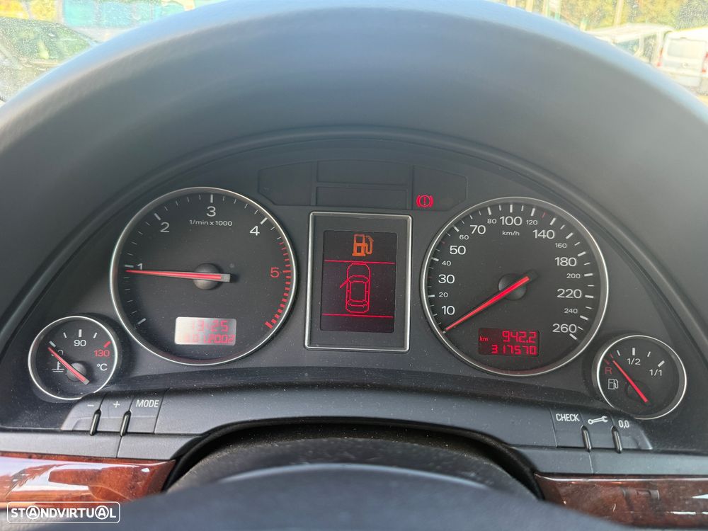 Audi A4 1.9 TDI m5 - 13