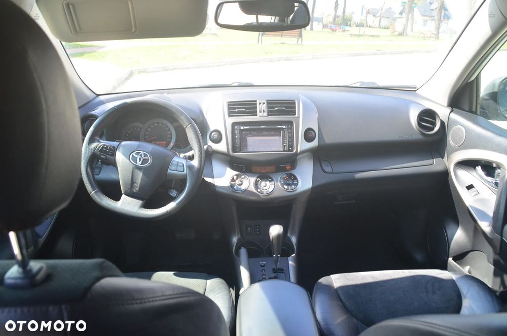 Toyota RAV4 2.0 VVT-i Premium MS - 13