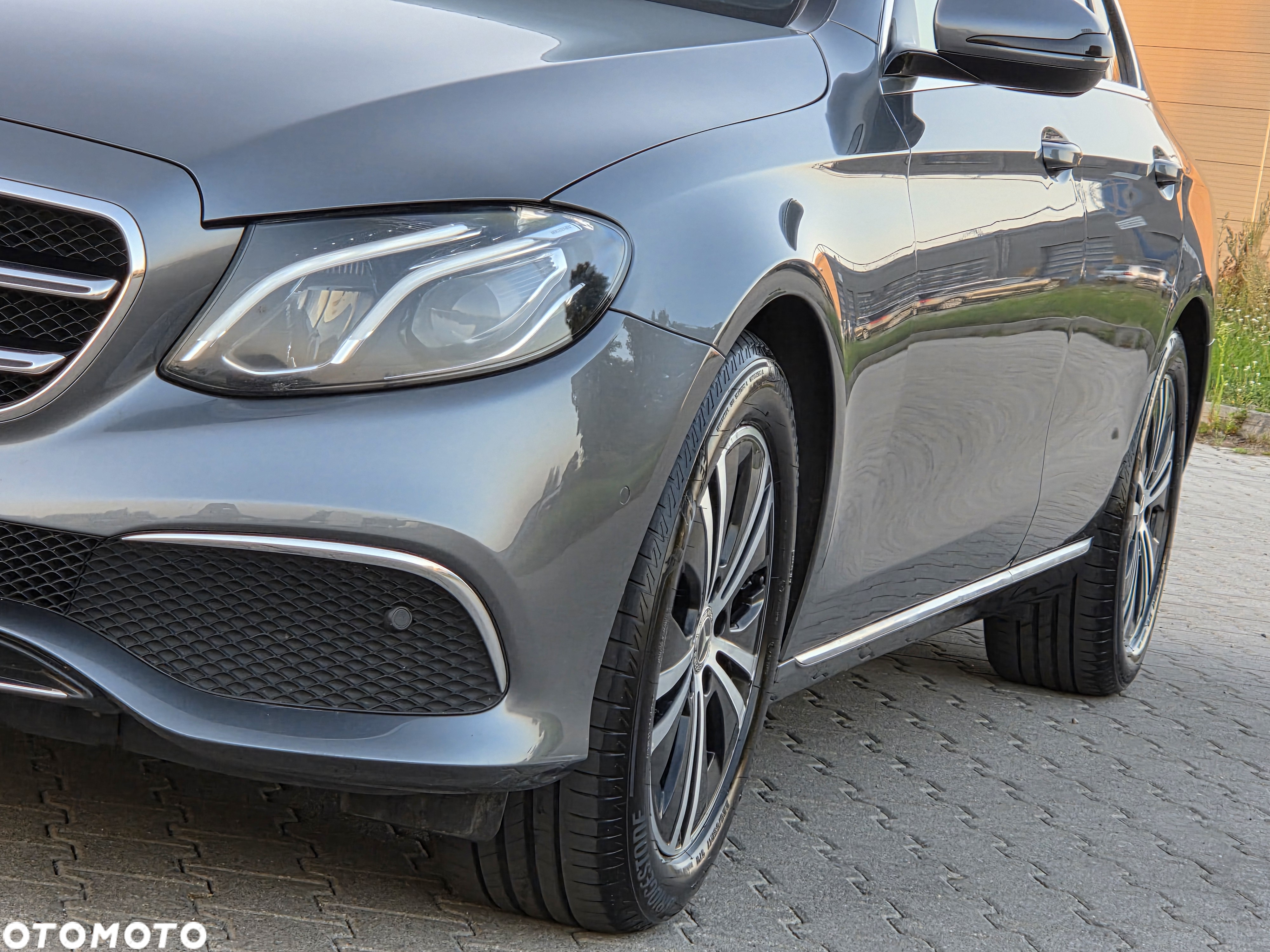 Mercedes-Benz Klasa E 220 d T 9G-TRONIC Exclusive - 9