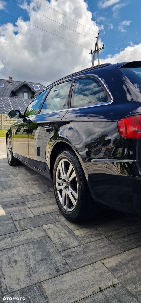 Audi A4 Avant - 11