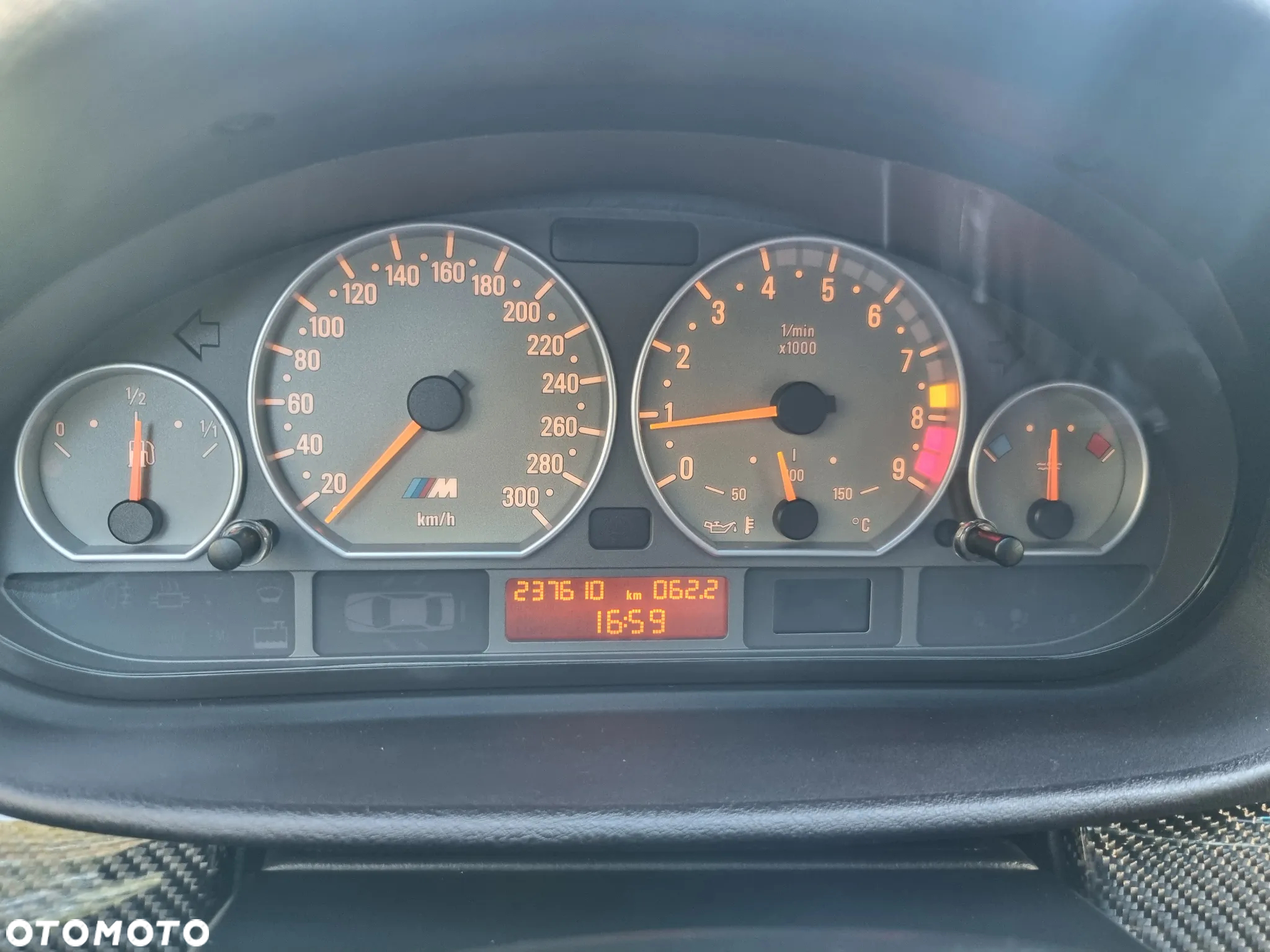 BMW M3 Standard - 31