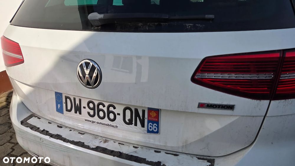 Volkswagen Passat 2.0 TDI SCR (BlueMotion Tech) 4Motion D Highline - 4