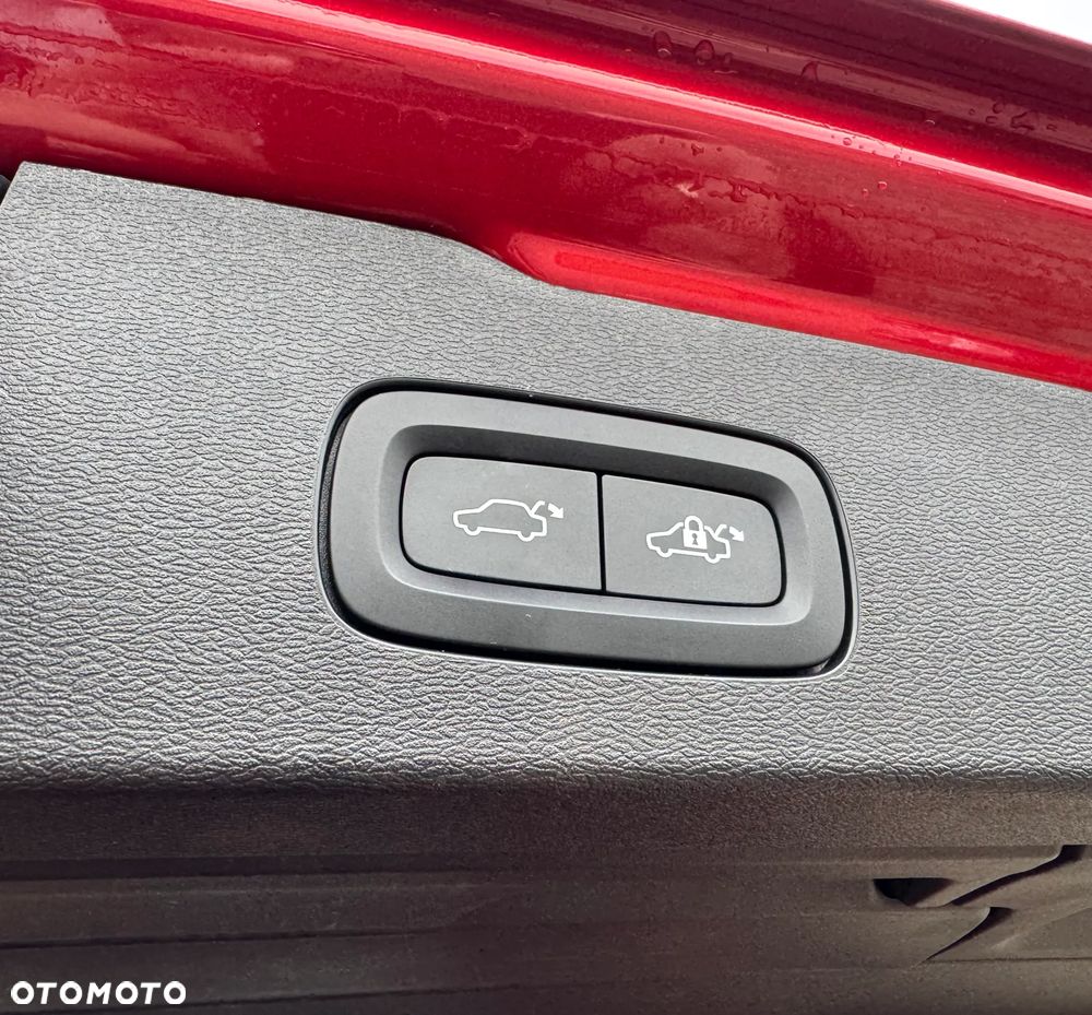 Volvo V60 B4 D Momentum Pro - 16