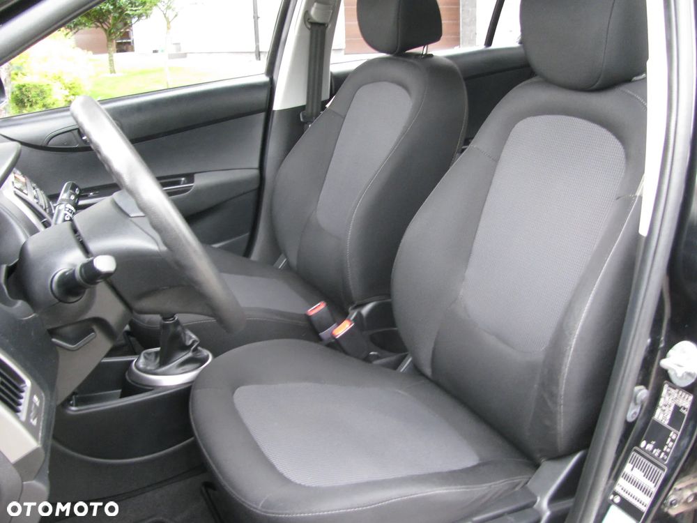 Hyundai i20 1.2 Fifa World Cup Edition - 16