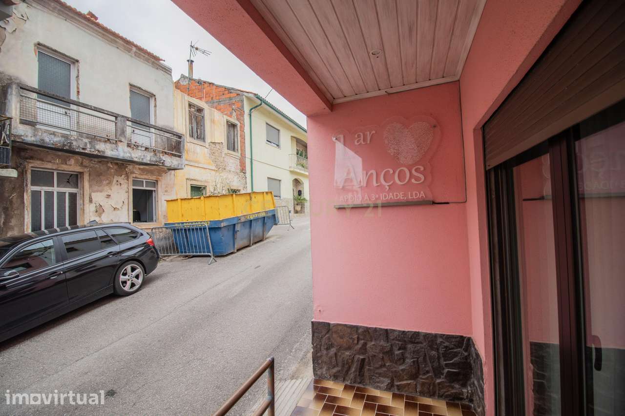 Lar em Funcionamento com rentabilidade anual acima 15%. – Vila Nova de - Grande imagem: 2/60