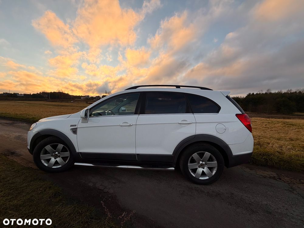 Chevrolet Captiva 2.0 4WD 5 Sitzer LT - 3