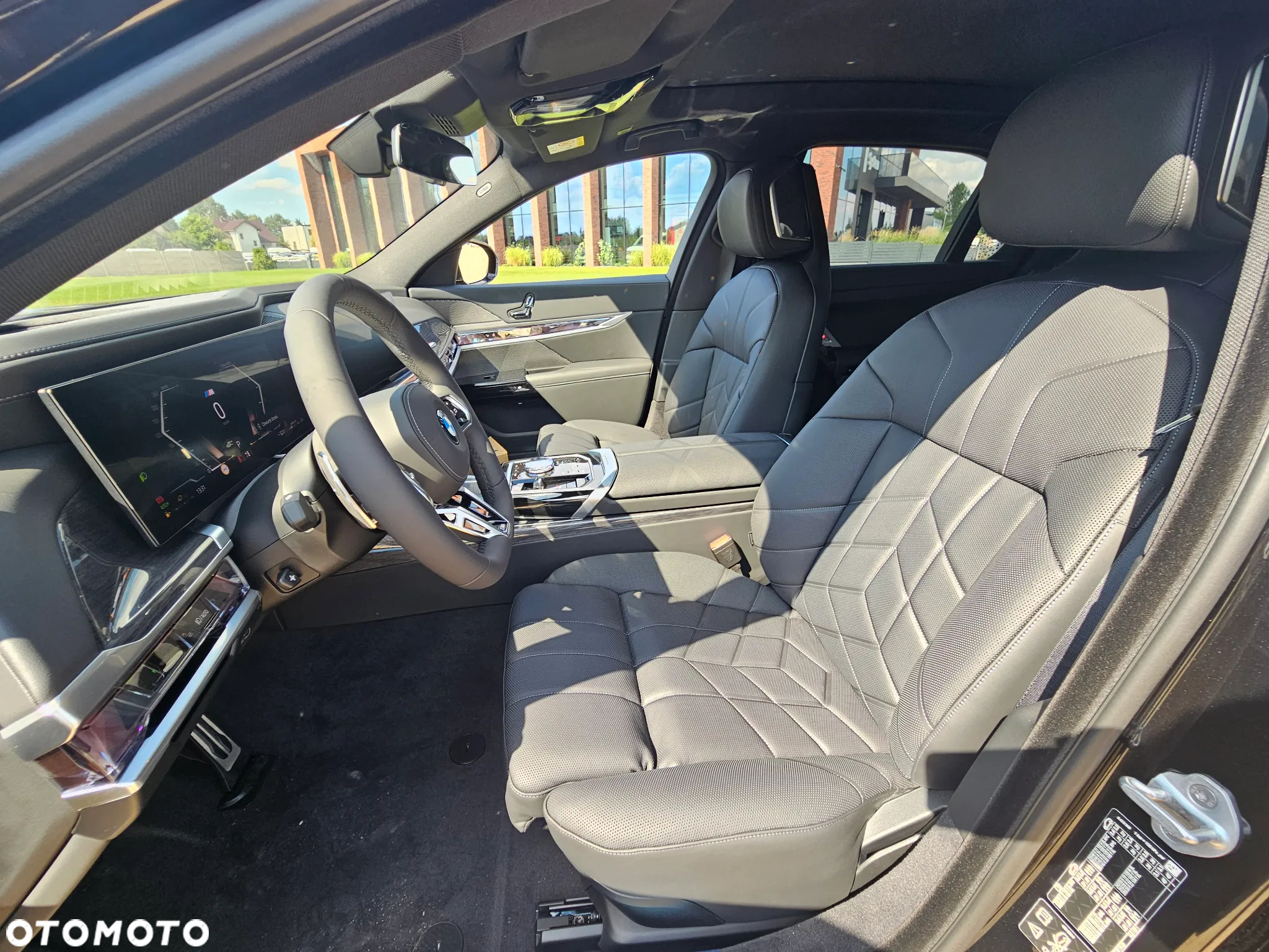 BMW Seria 7 - 10