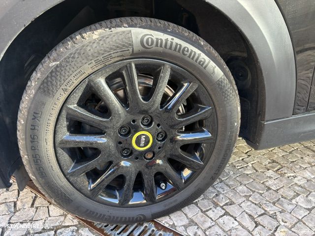 MINI 3 Portas Cooper E Classic S - 17