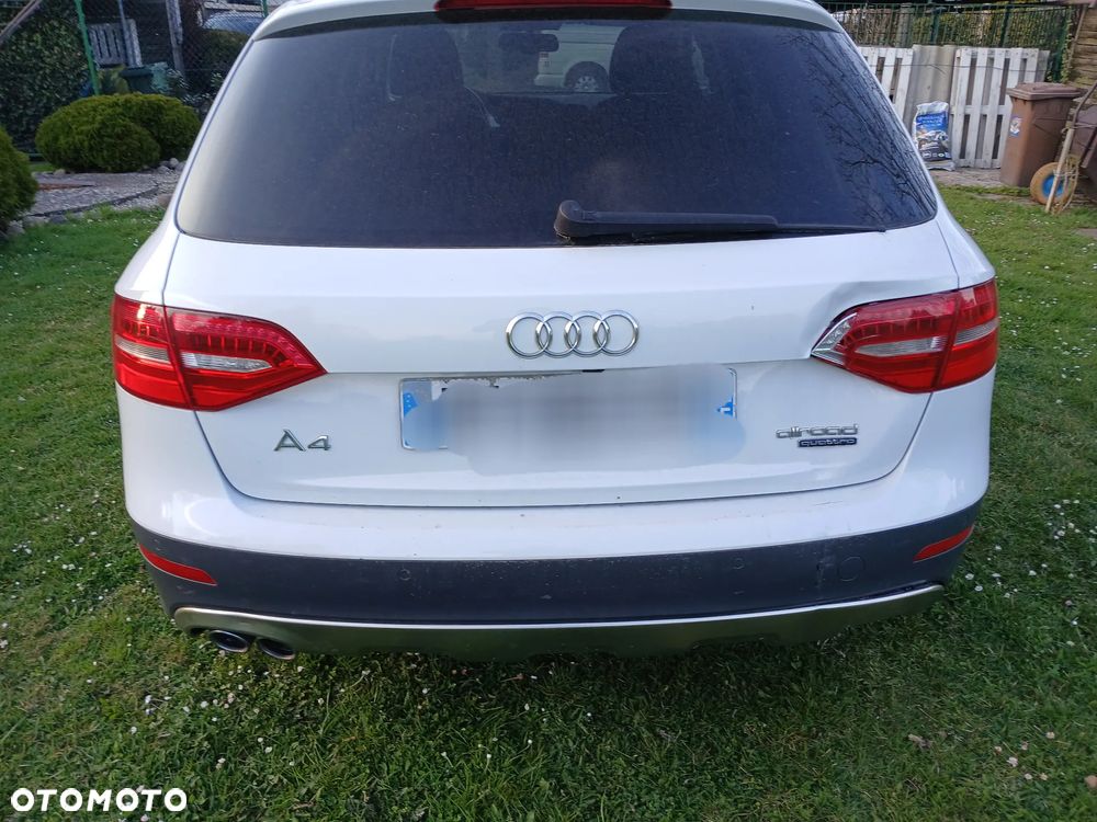Audi A4 Allroad 2.0 TDI Quattro S tronic - 4