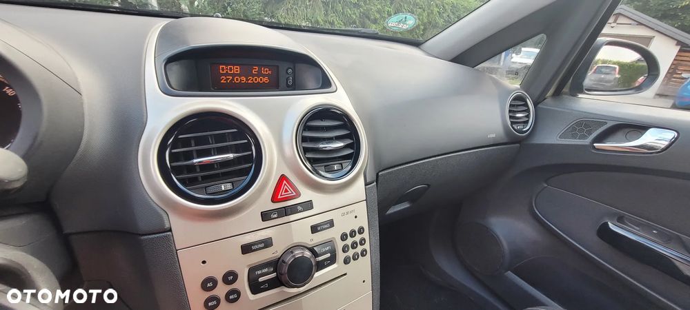 Opel Corsa - 10