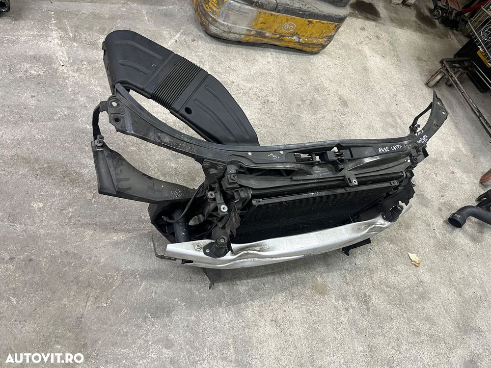Trager cu Radiatoare Audi A4 8E 1.8 Benzina 2007 - 4