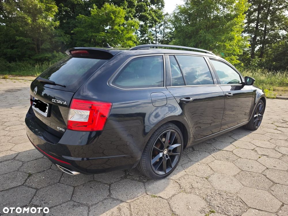 Skoda Octavia 2.0 TDI RS DSG - 6