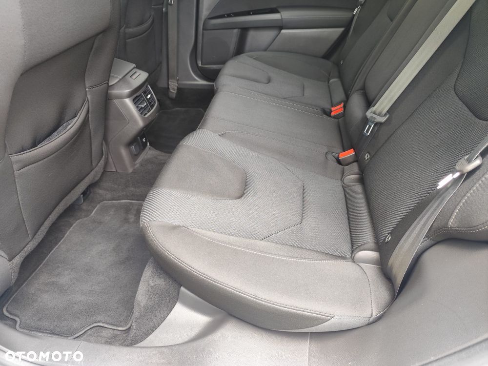 Ford Mondeo - 20
