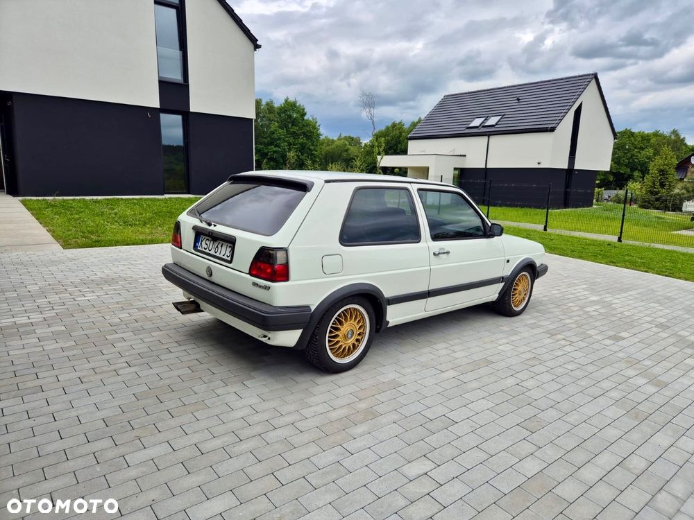 Volkswagen Golf 1.8 GTI 16V - 7