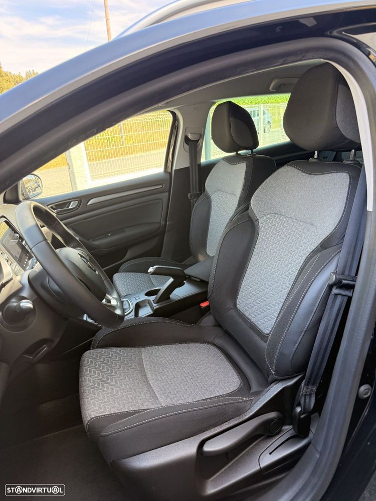 Renault Mégane Sport Tourer 1.5 Blue dCi Limited - 14