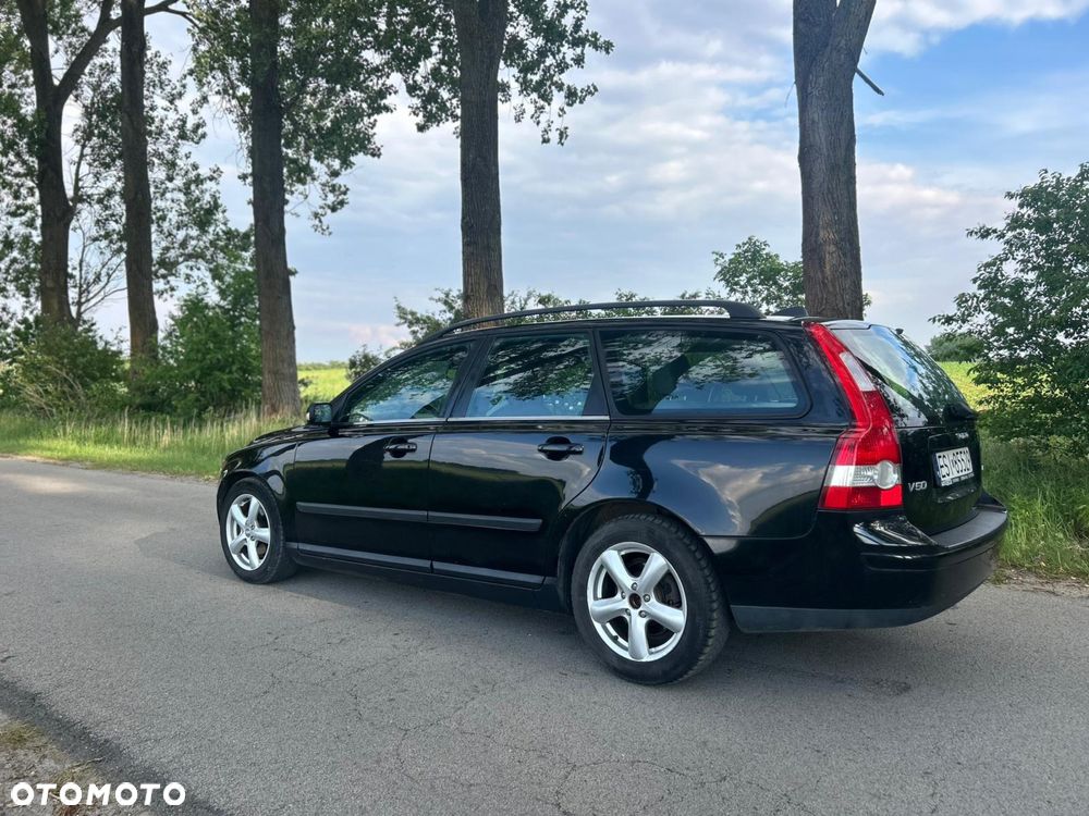 Volvo V50 - 3
