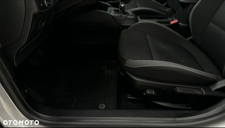 Ford Focus - 21