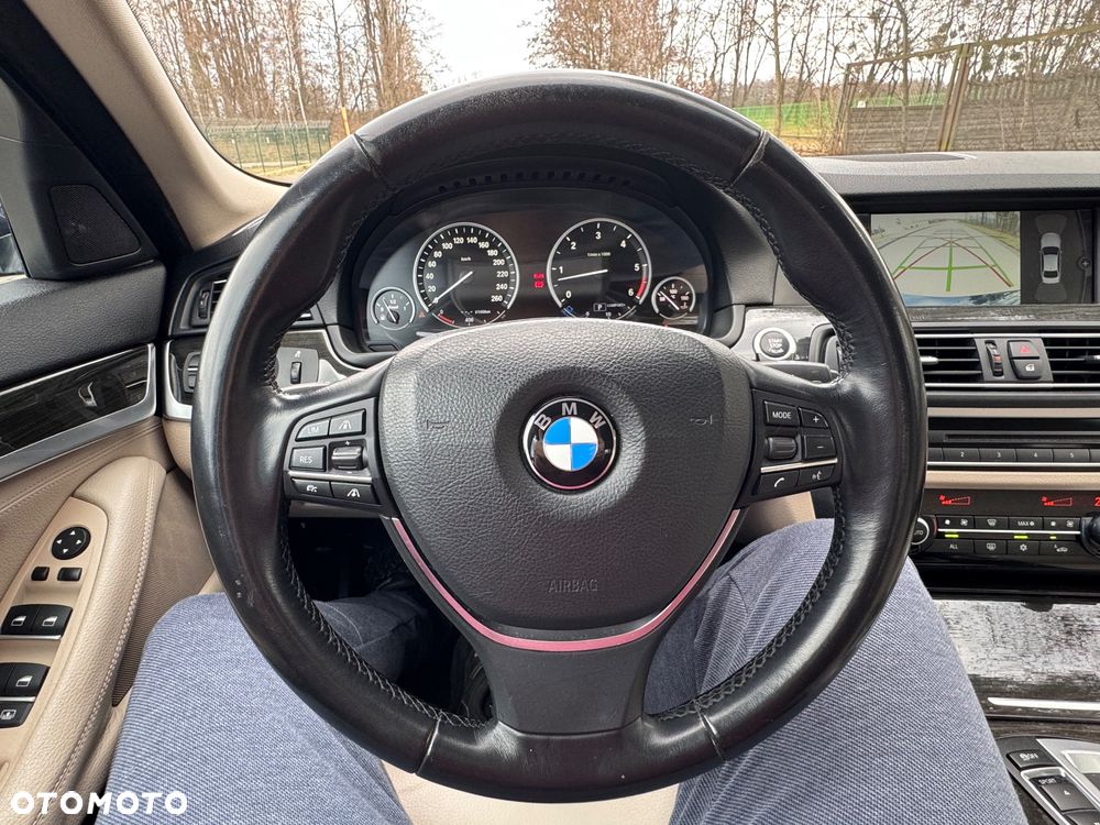 BMW Seria 5 535d Sport-Aut Luxury Line - 16