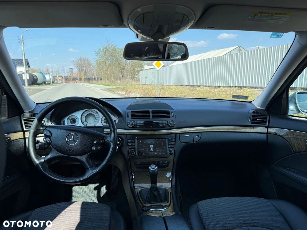 Mercedes-Benz Klasa E 280 CDI Avantgarde - 15