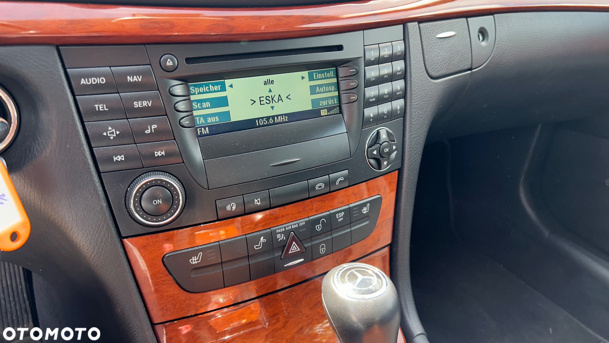 Mercedes-Benz Klasa E 200 T Kompressor Automatik Elegance - 33