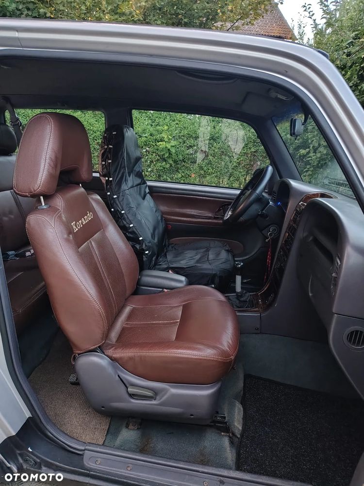 Daewoo Korando DLX - 11