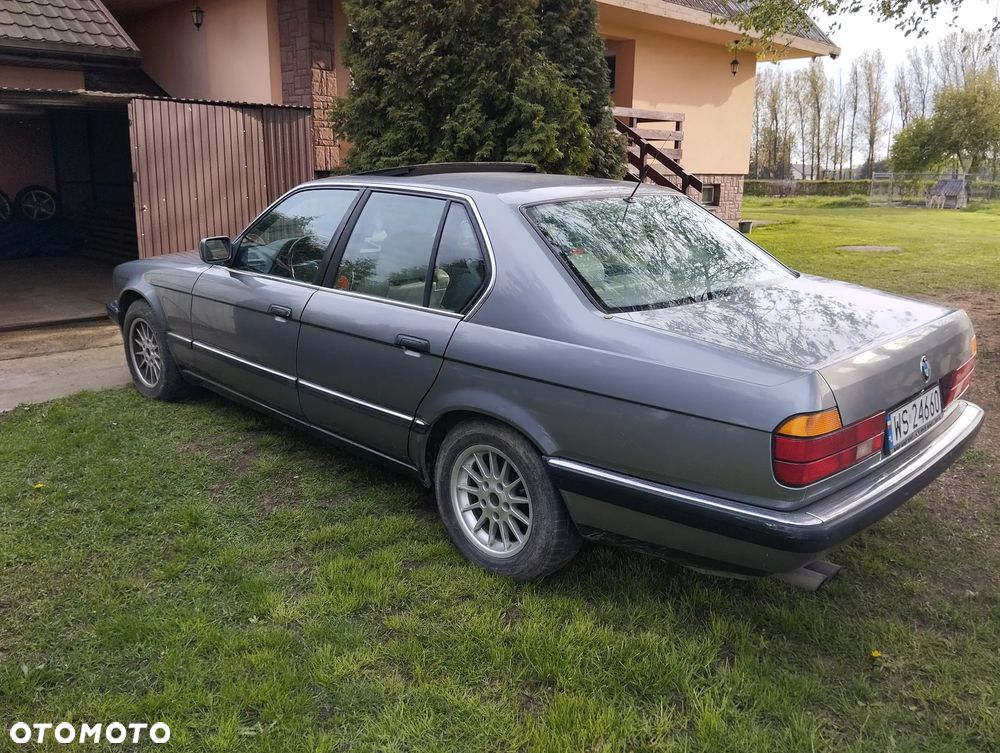 BMW Seria 7 - 5