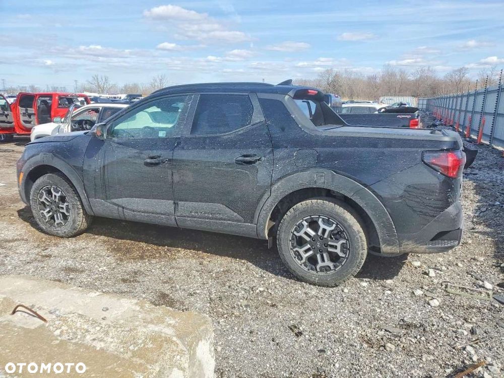 Hyundai Santa Cruz - 2