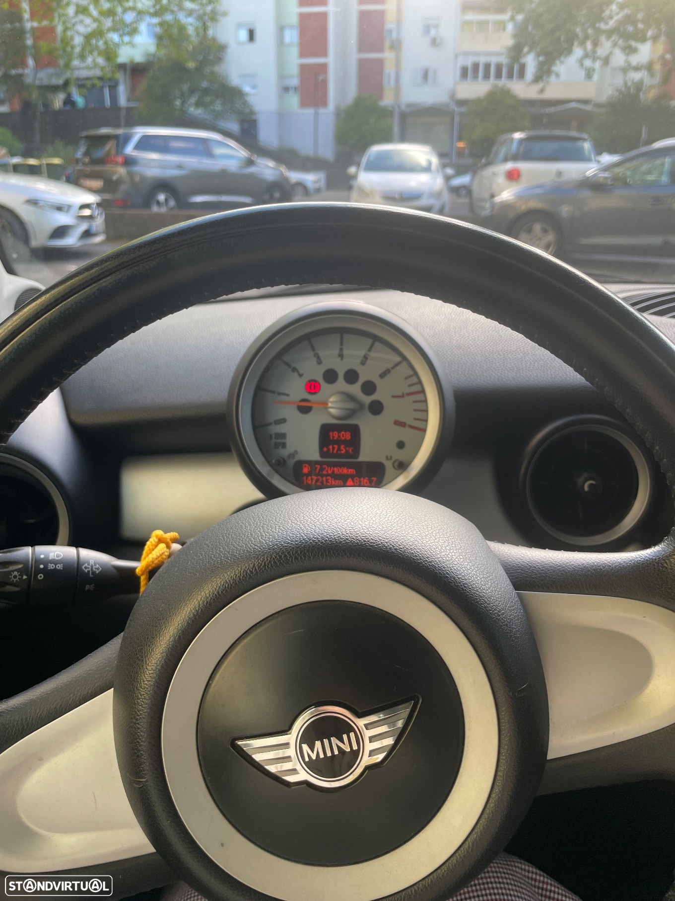 MINI 3 Portas One 1.4 - 13