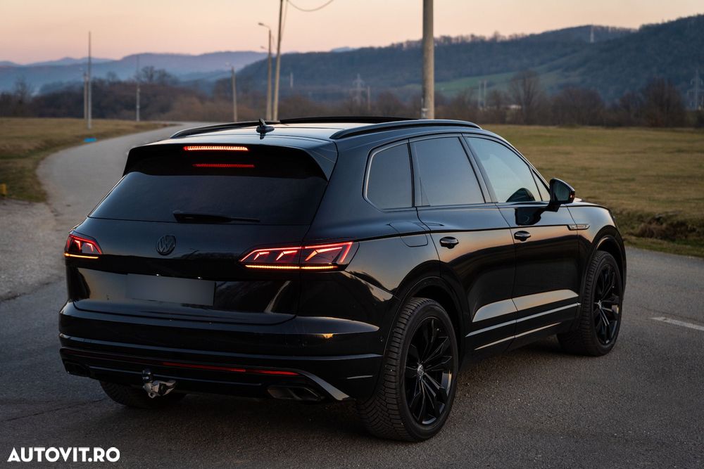 Volkswagen Touareg - 6