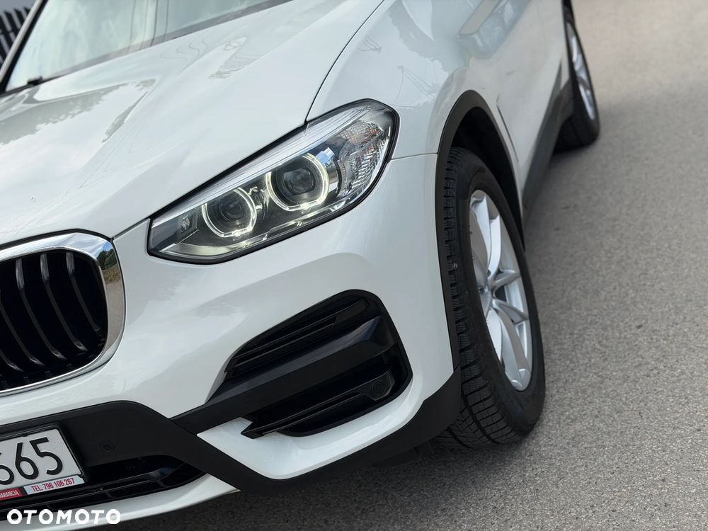BMW X3 xDrive20i GPF Advantage - 39