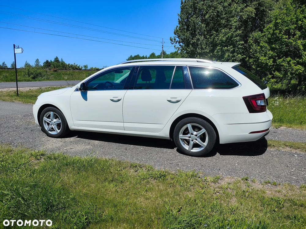 Skoda Octavia 1.5 TSI ACT DSG Style - 4