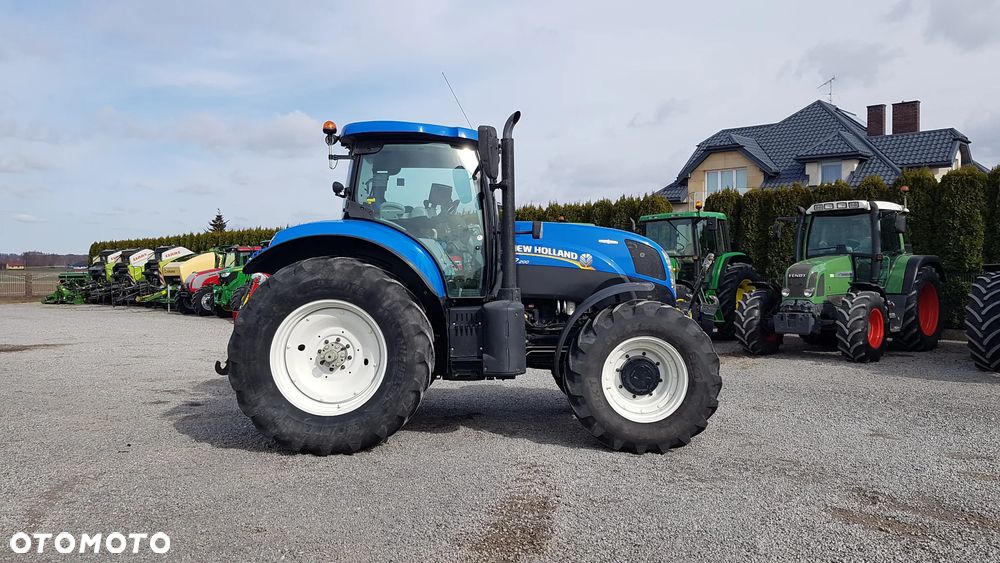 New Holland T7.200 AC 2013R - 13