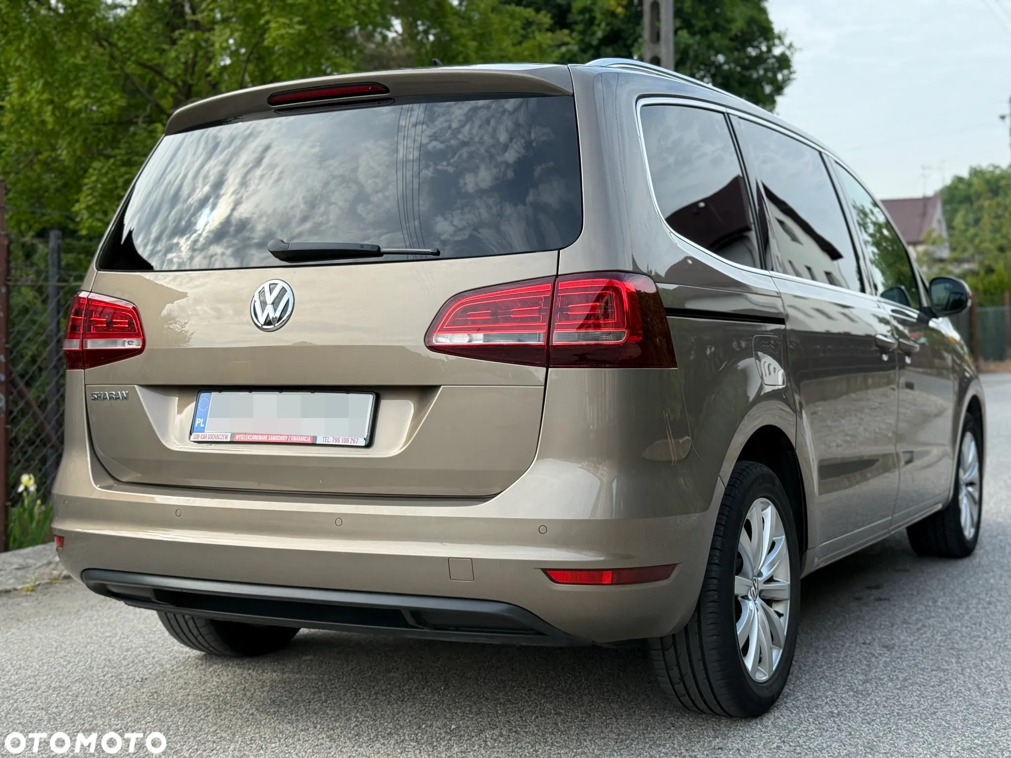 Volkswagen Sharan 2.0 TDI BMT Highline DSG - 4