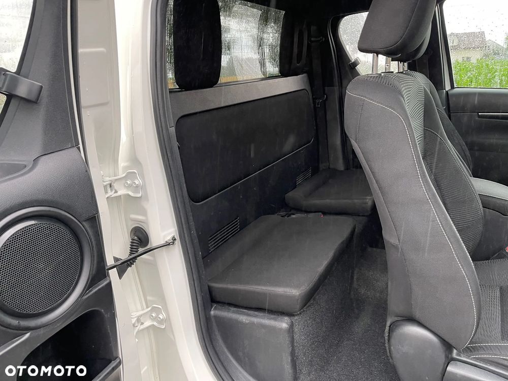 Toyota Hilux 4x4 Extra Cab Comfort - 21