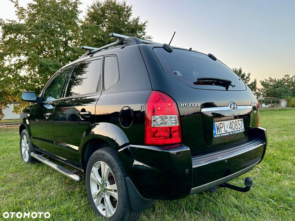 Hyundai Tucson 2.0 Comfort 2WD - 3