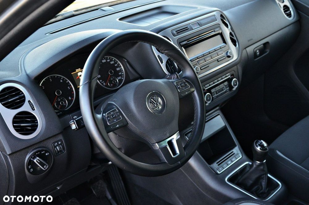 Volkswagen Tiguan - 13