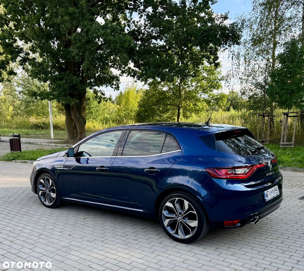 Renault Megane ENERGY TCe 130 BOSE EDITION - 4