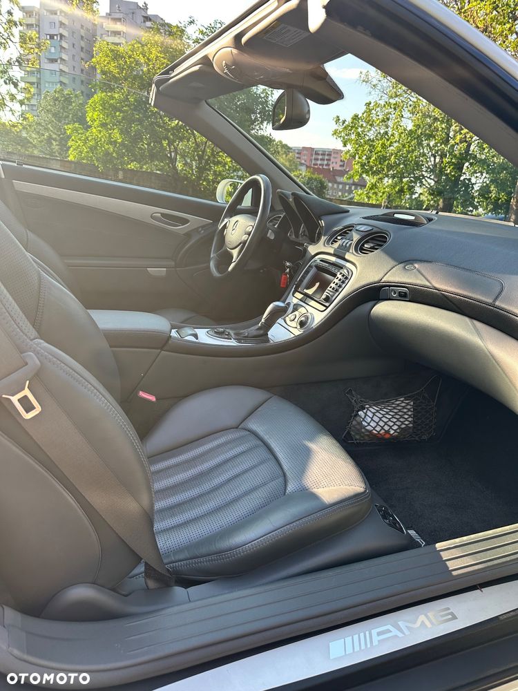 Mercedes-Benz SL 55 AMG - 18