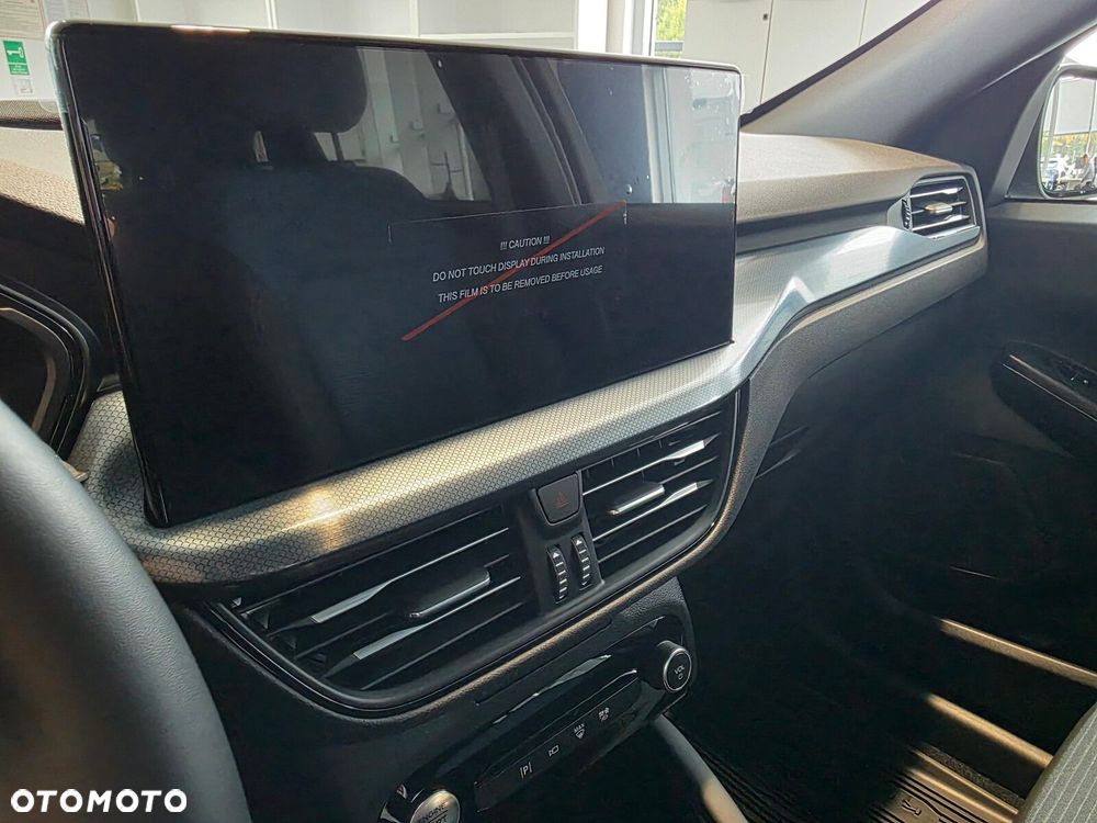 Ford Kuga - 25