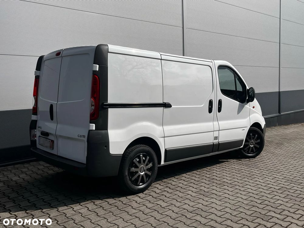 Opel Vivaro - 3