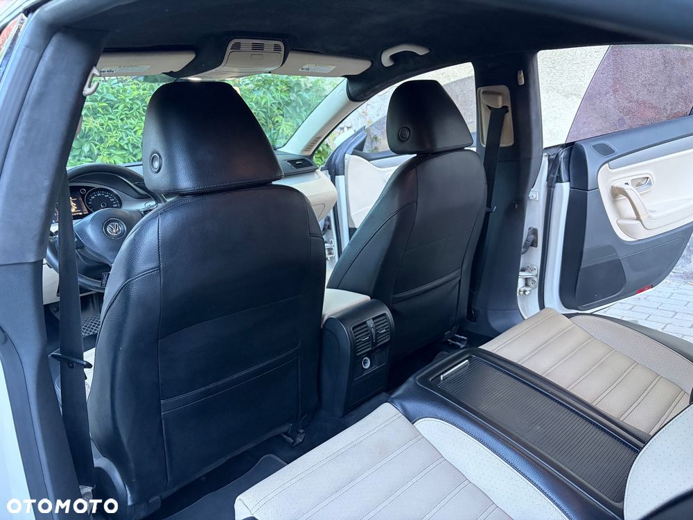 Volkswagen Passat CC 2.0 TSI DSG - 9