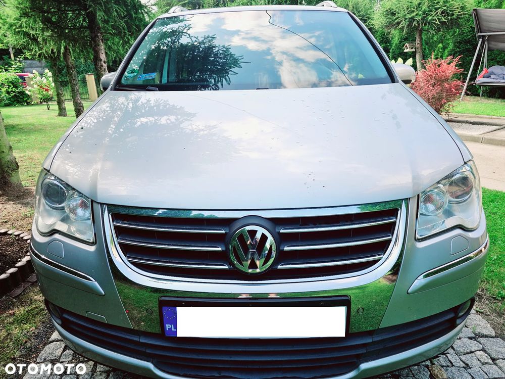 Volkswagen Touran 1.4 TSI Comfortline DSG - 3