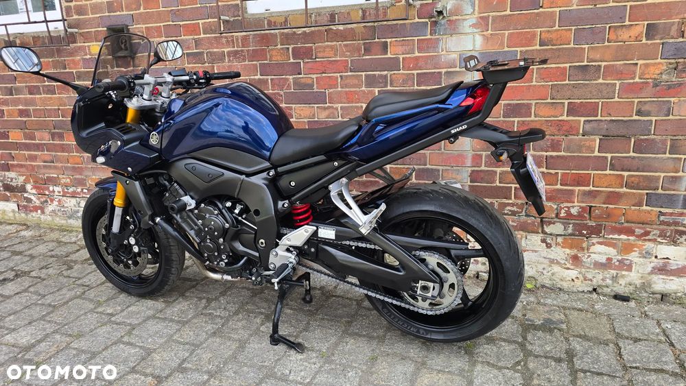 Yamaha FZ - 9