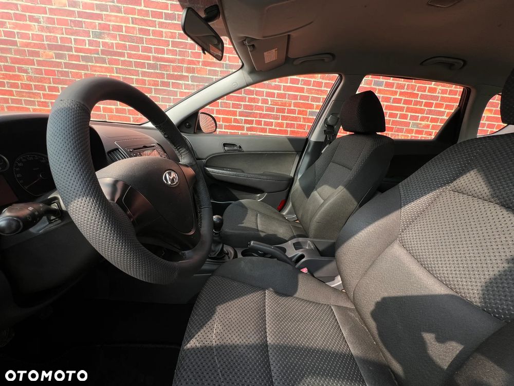 Hyundai i30 - 12