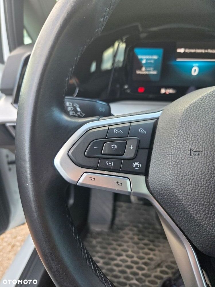 Volkswagen Golf - 20